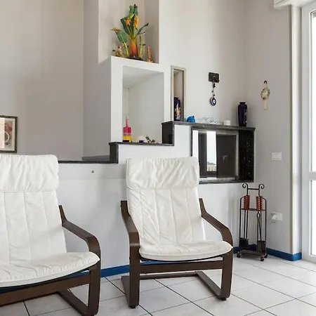 Holiday home La Casa Sul Mare Agnone Bagni