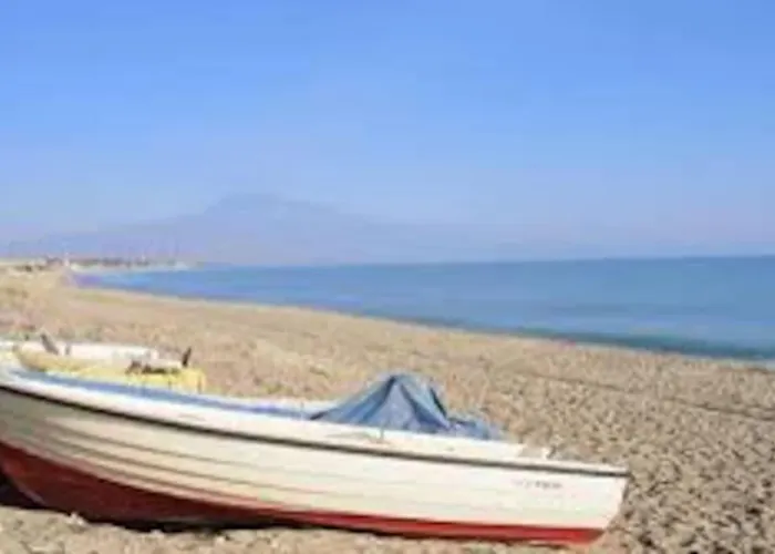 La Casa Sul Mare * 巴尼阿尼奥内